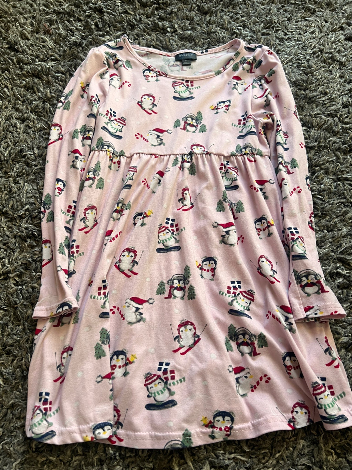 Girl’s Long Sleeved Penguin Dress, Kids 6/6X
