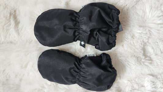 KOMBI Baby Black Mittens 0-12m, Kids 3 Month (0-3M)