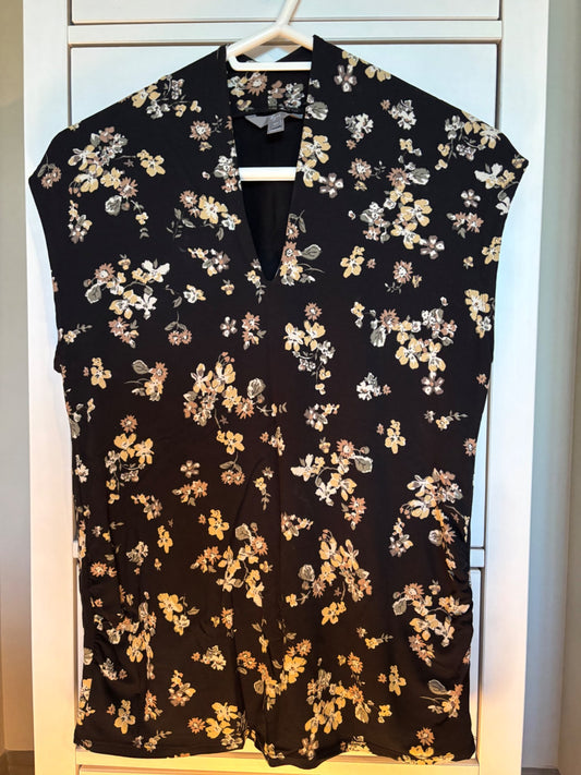 Maternity top. Size small., Maternity S (4-6)