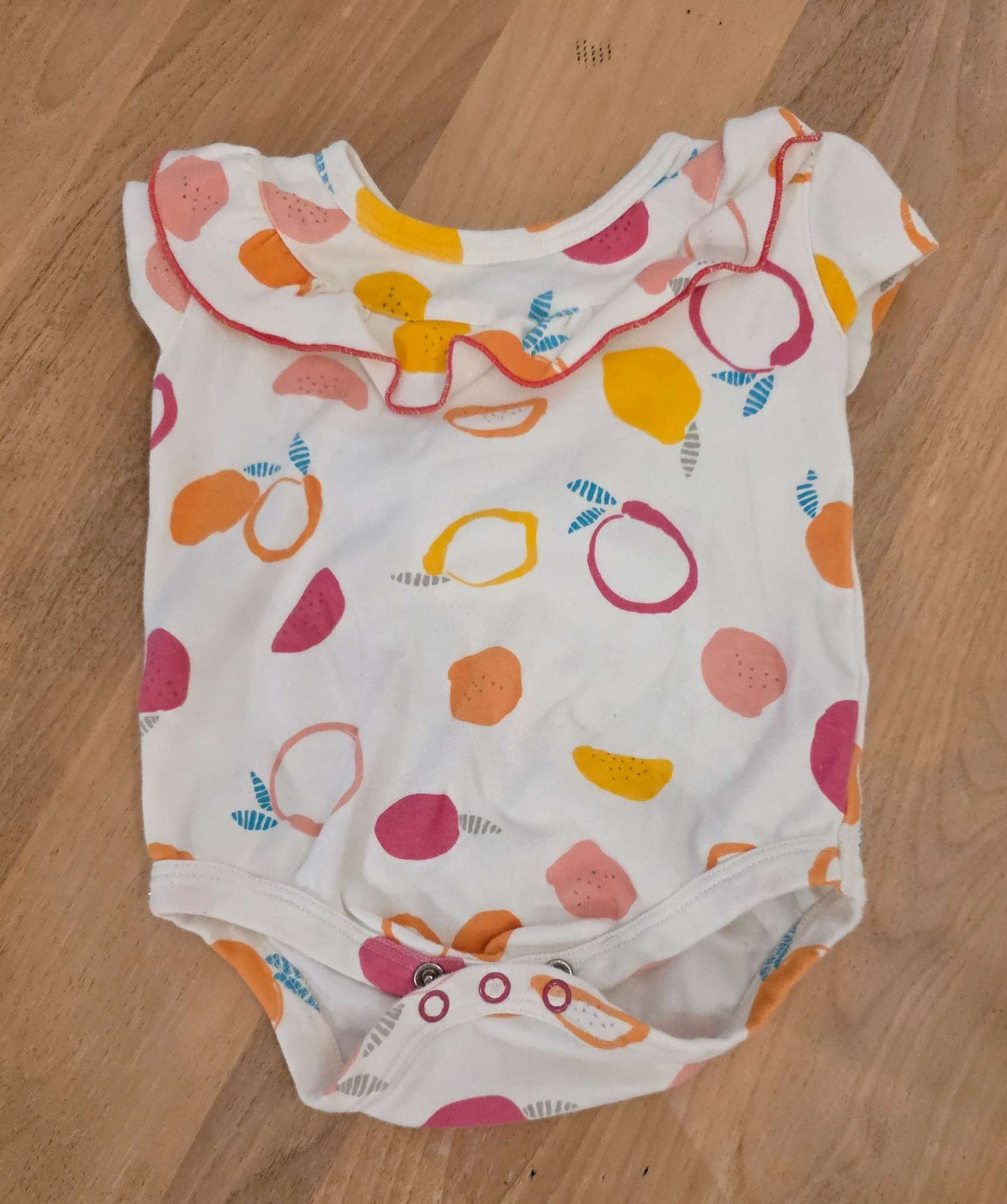3 to 6 Month Clothing Bundle (Fancy dress, Onesies,  3x matching sets), Kids 6 Month (3-6M)
