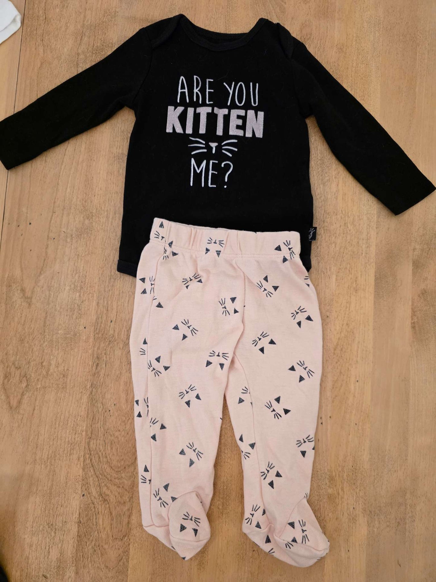 3 to 6 Month Clothing Bundle (Fancy dress, Onesies,  3x matching sets), Kids 6 Month (3-6M)