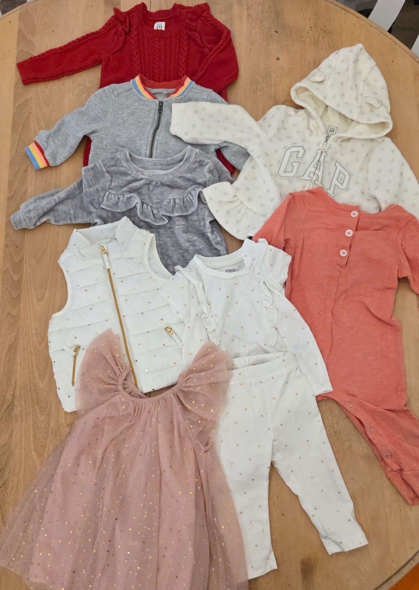 6 to 12 Month Brand Name Clothing Bundle , Kids 12 Month (9-12M)