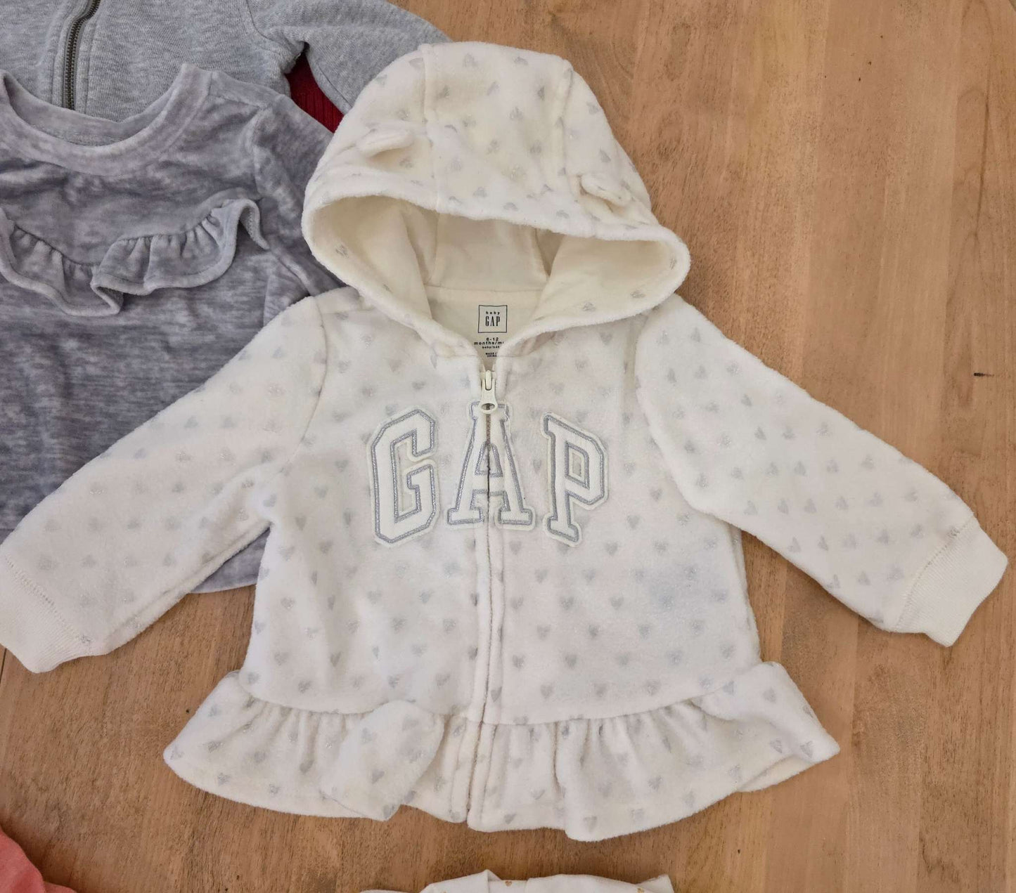 6 to 12 Month Brand Name Clothing Bundle , Kids 12 Month (9-12M)