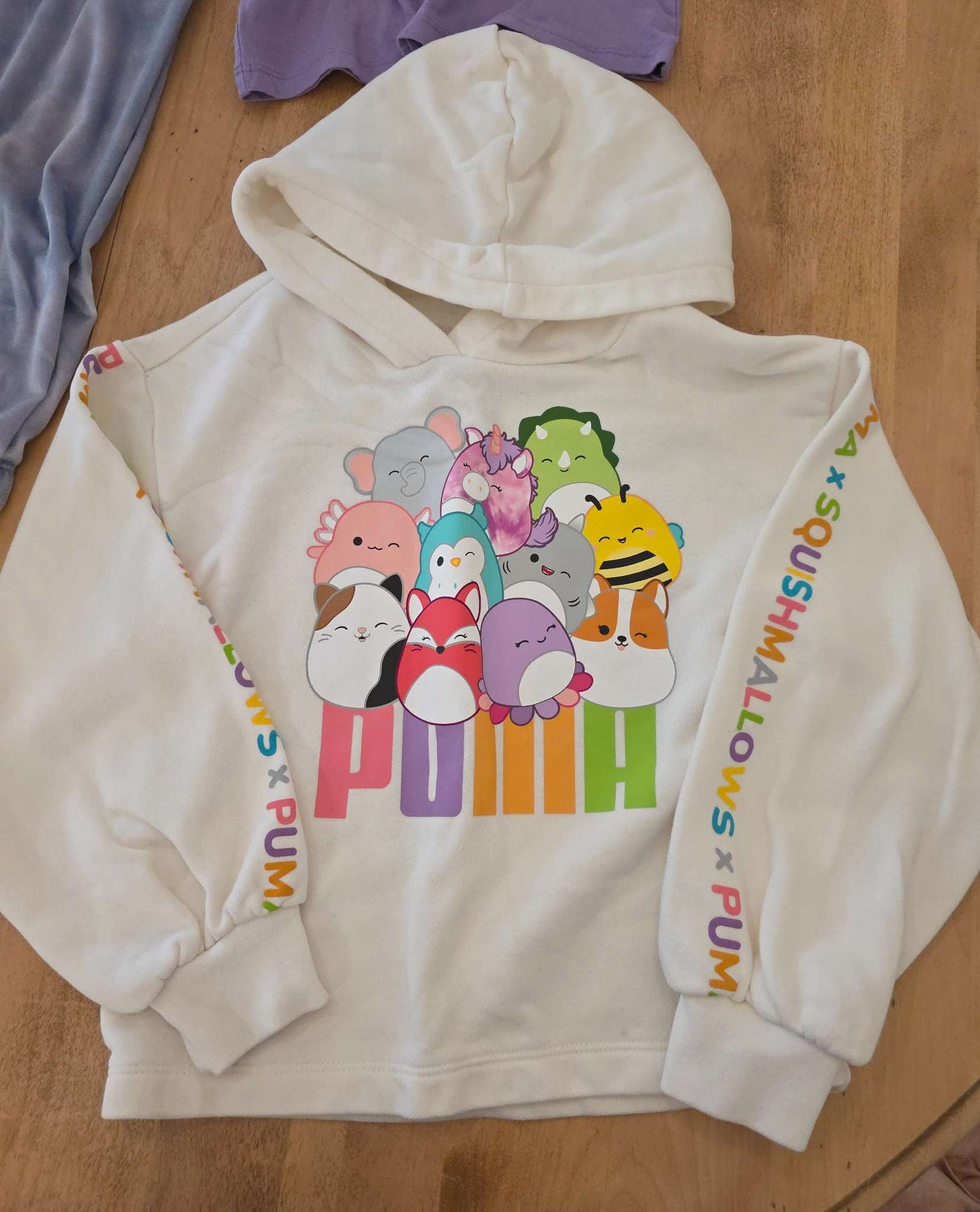 Girls Size 6 Clothing Bundle - Squishmallow hoodie, tshirts and comfy pants, Kids 6/6X