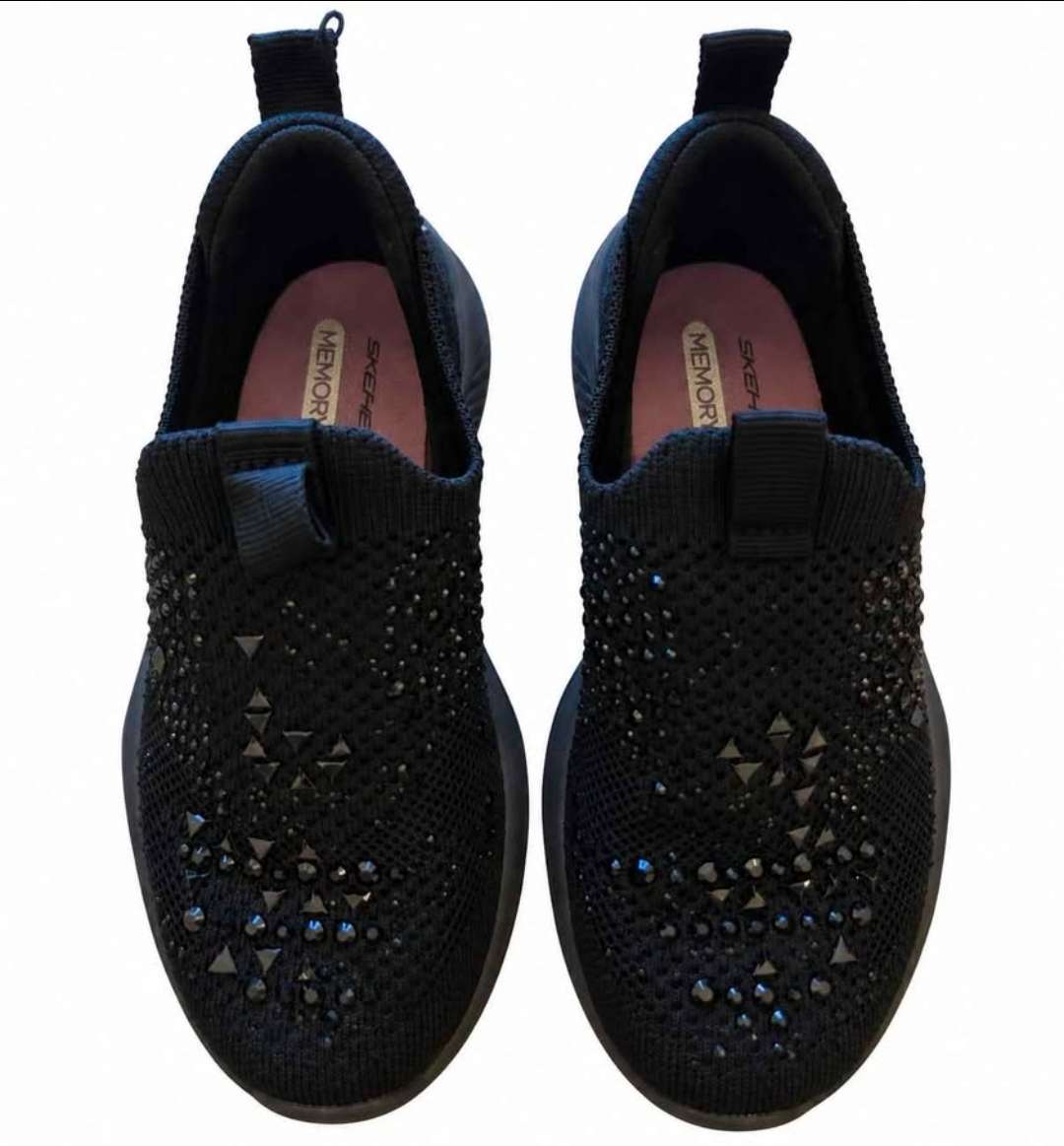 Girls Black Skechers Slip-On Shoes – Size 1, Shoes 1 (Kids:4-8yr)