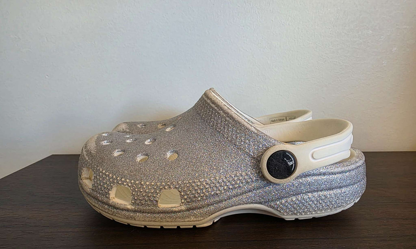 Silver Sparkly Crocs Size 11, Shoes 11 (Toddler:2-4yr)