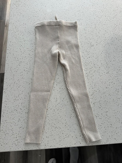 Zara cream ribbed leggings 4-5Y , Kids 4/4T