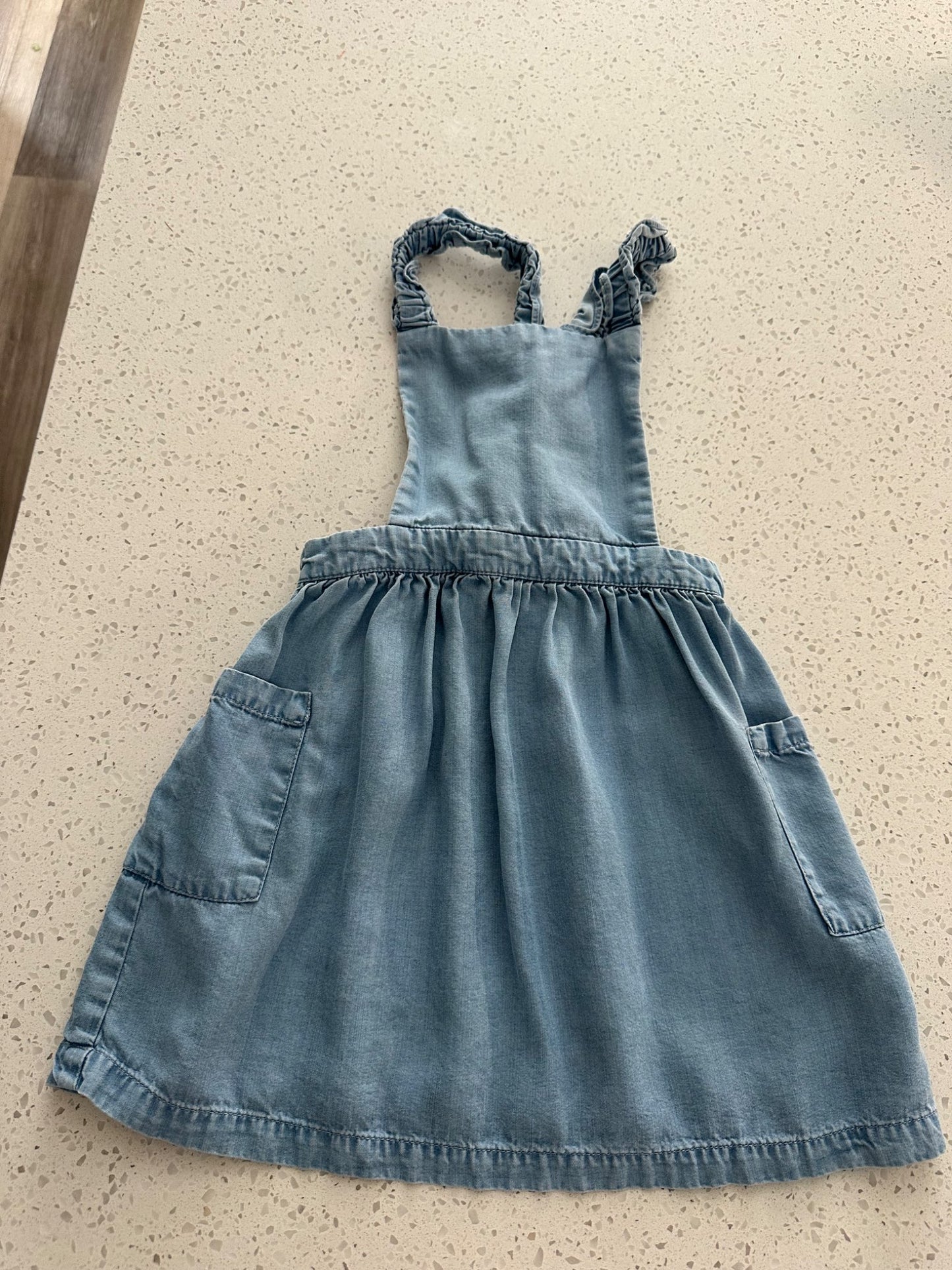 Zara denim pinafore dress 3-4 Y, Kids 3T