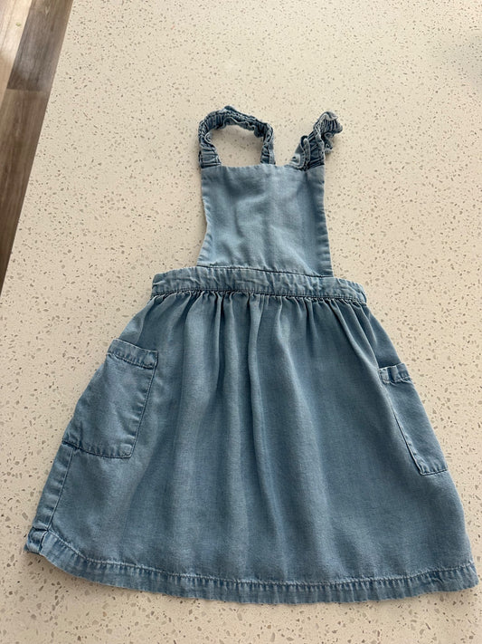 Zara denim pinafore dress 3-4 Y, Kids 3T