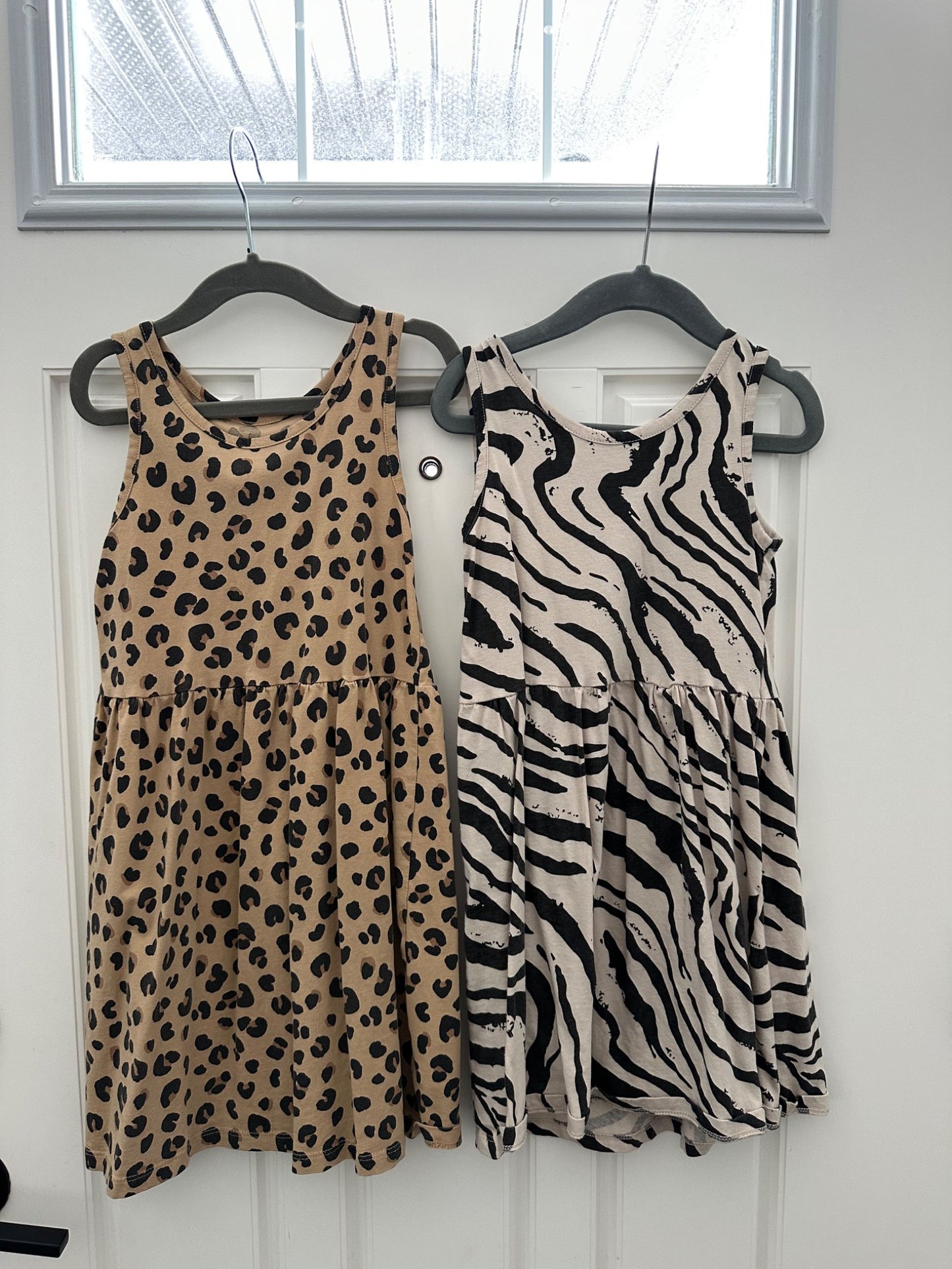 h&M animal print dresses bundle of two 6-8y , Kids 6/6X
