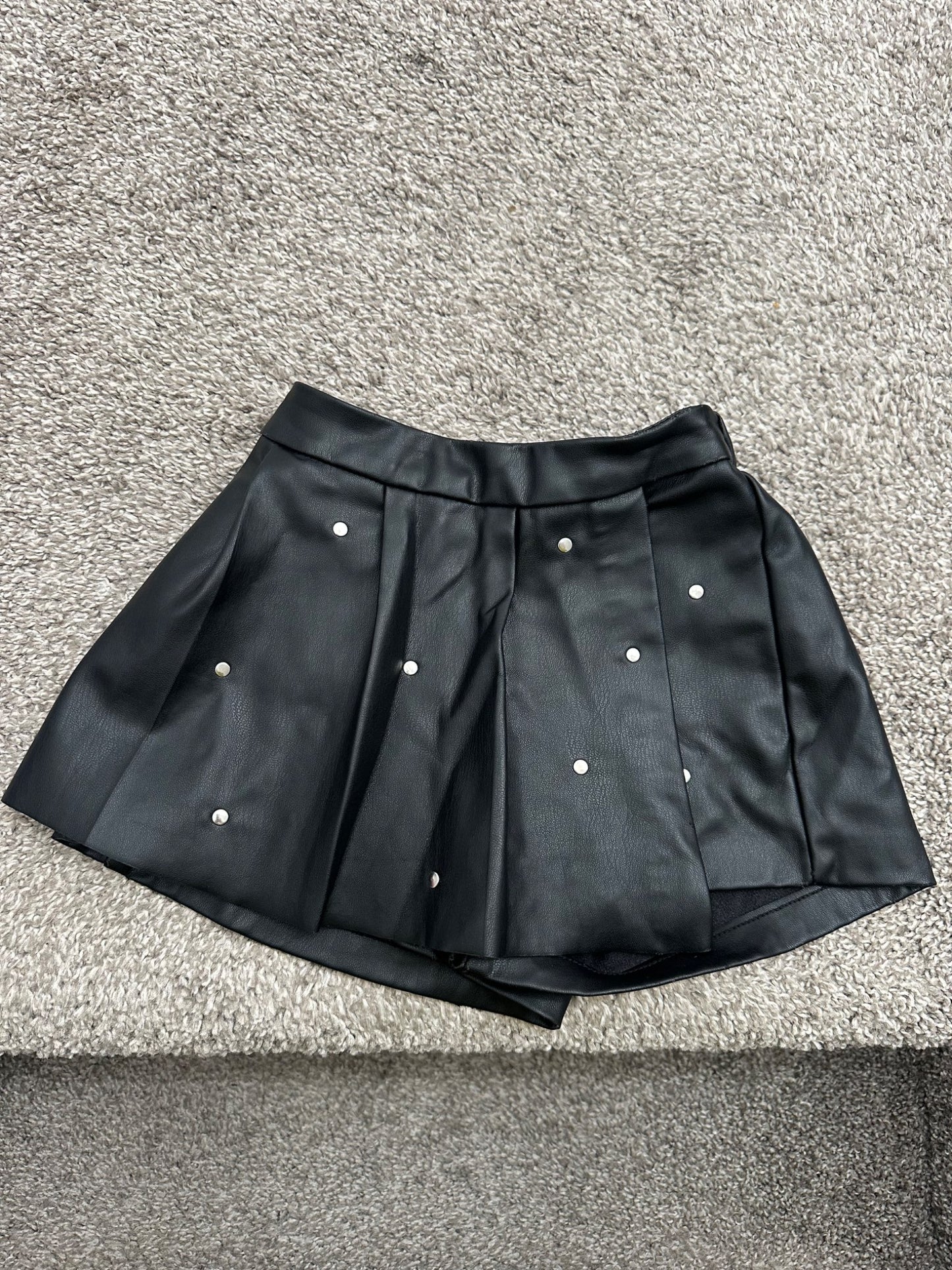 Zara faux leather skort 5 y , Kids 5/5T