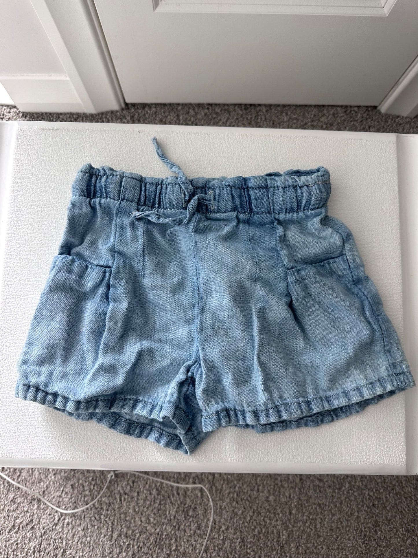 Blue Zara denim shorts 4y, Kids 4/4T