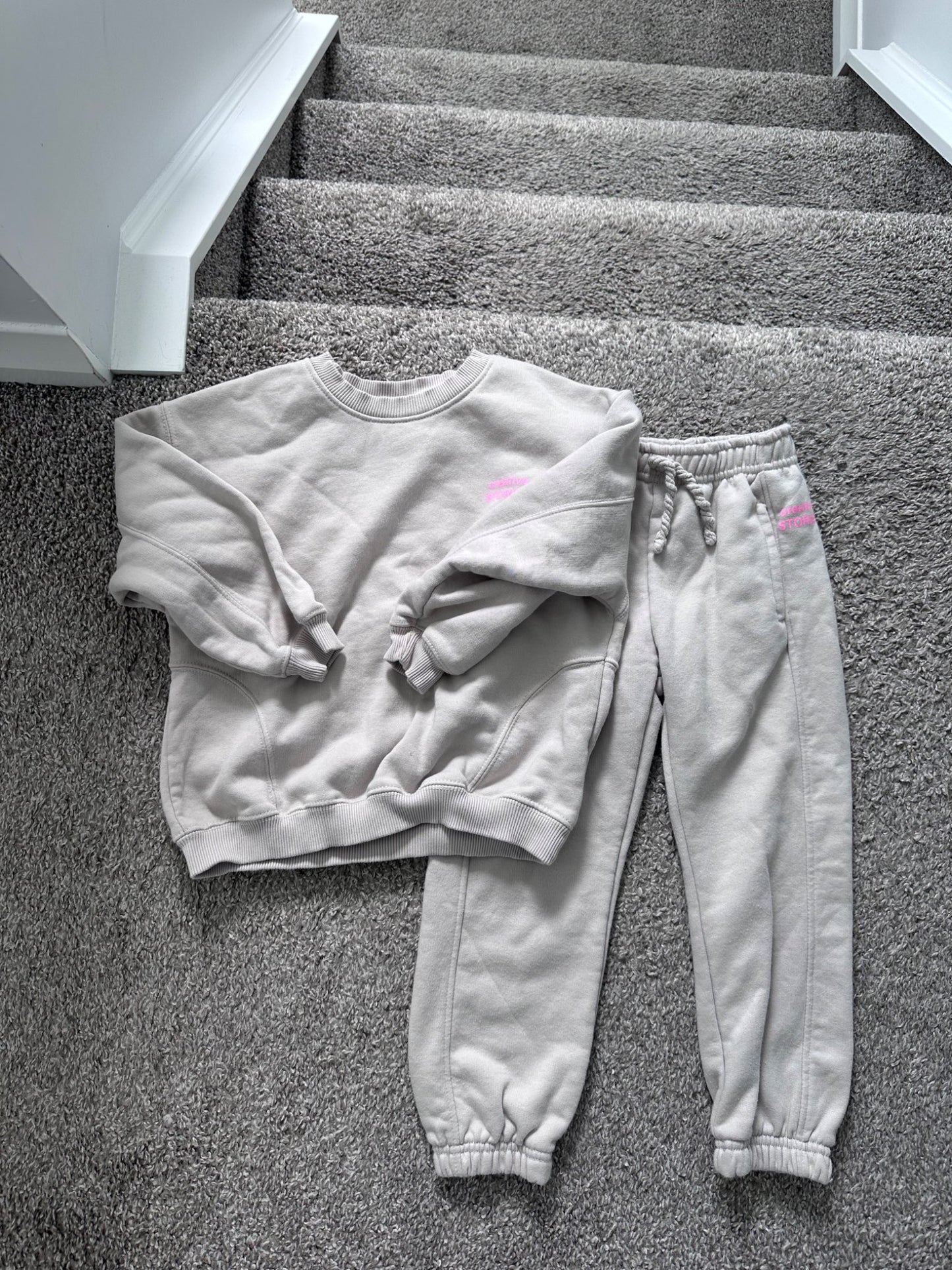 Zara cream sweat suit 5y, Kids 5/5T