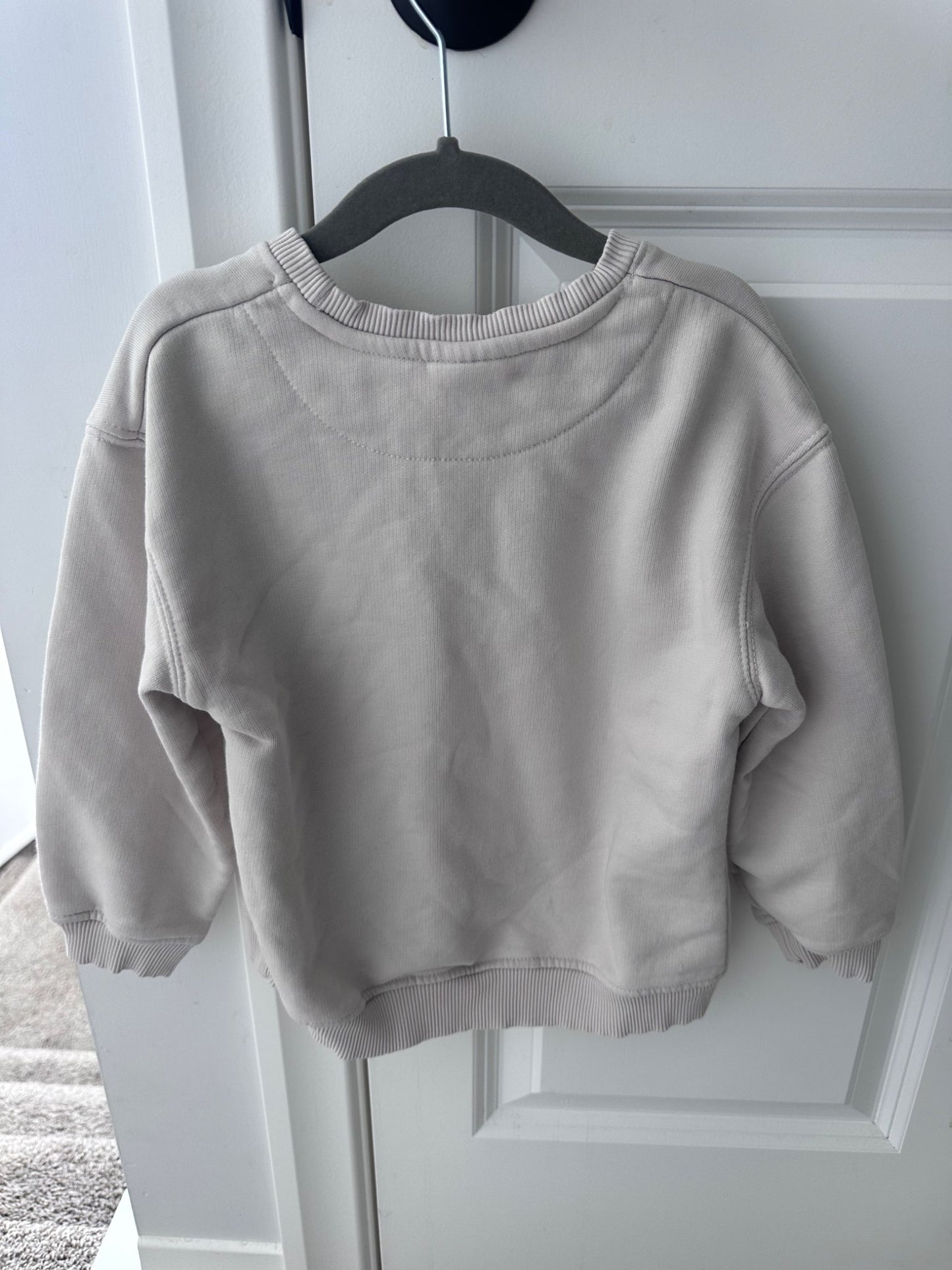Zara cream sweatshirt 5y, Kids 5/5T