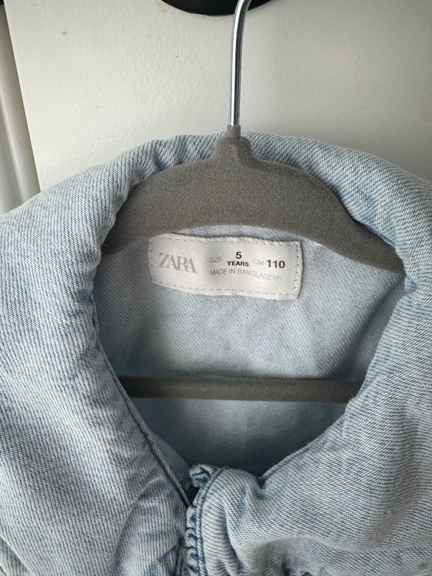 Zara Light Blue Denim Dress  5Y, Kids 5/5T (extra small)