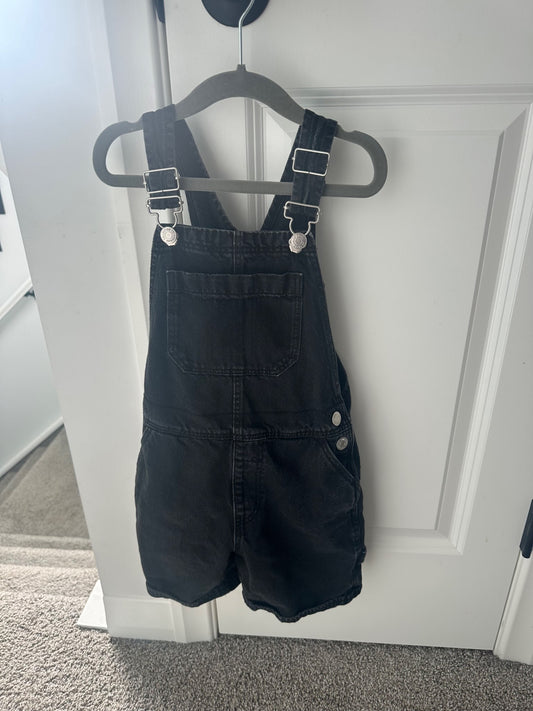 Zara black denim overall shorts, Kids 6/6X (extra small)