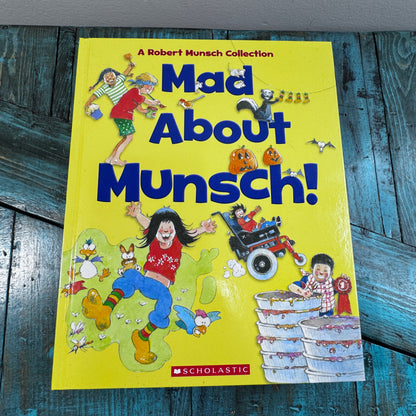 Robert Munsch Collection Hardcover