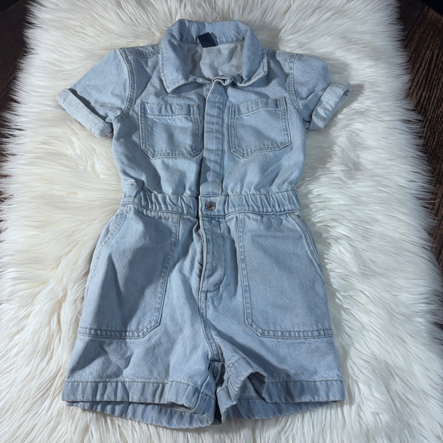 Size 8 Gap Blue Denim Romper , Kids 7 & 8 (small)