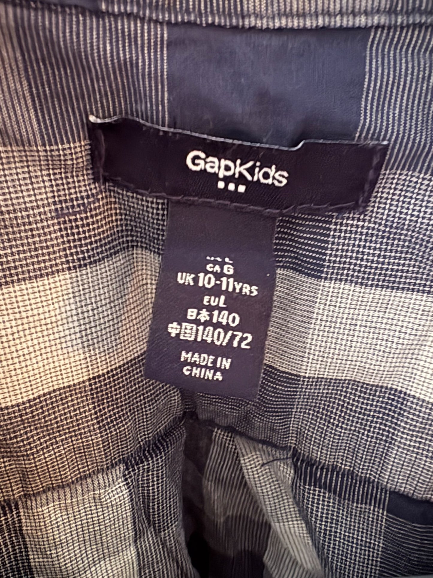 Boys dress shirts and dress pants- EUC-Gap kids, Kids 10