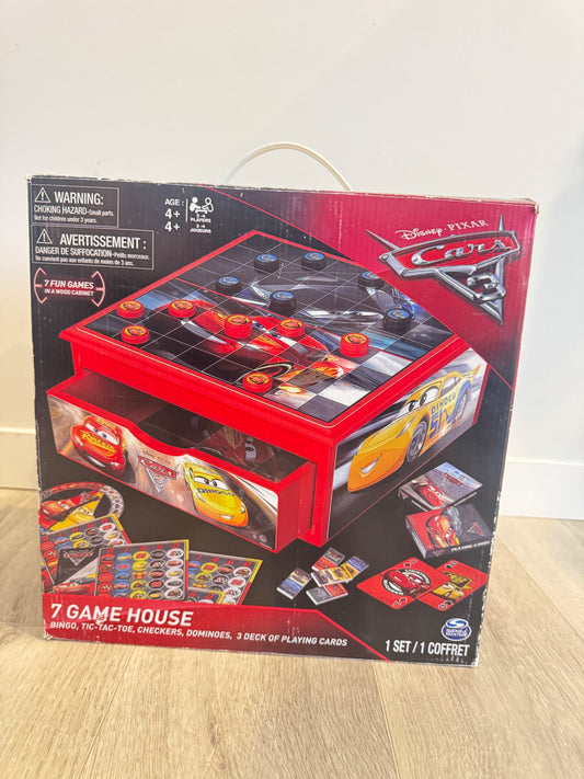 Cars 3 wooden box game set