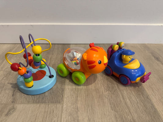 Baby toys set