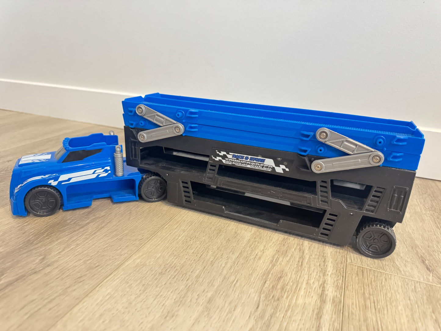 Truck toy