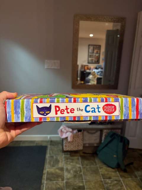 Pete the cat floor puzzle, 35 oversize pieces