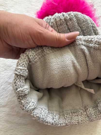 Winter hat for 8-9 years