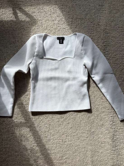 White longsleeve for 14-16yrs, Kids 18