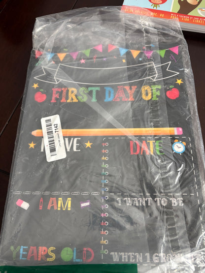 (NWT) First Day/Last Day sign Banner & Pencil