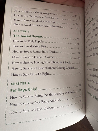NWOT The Worst-Case Scenario Survival Handbook: Middle School (2)