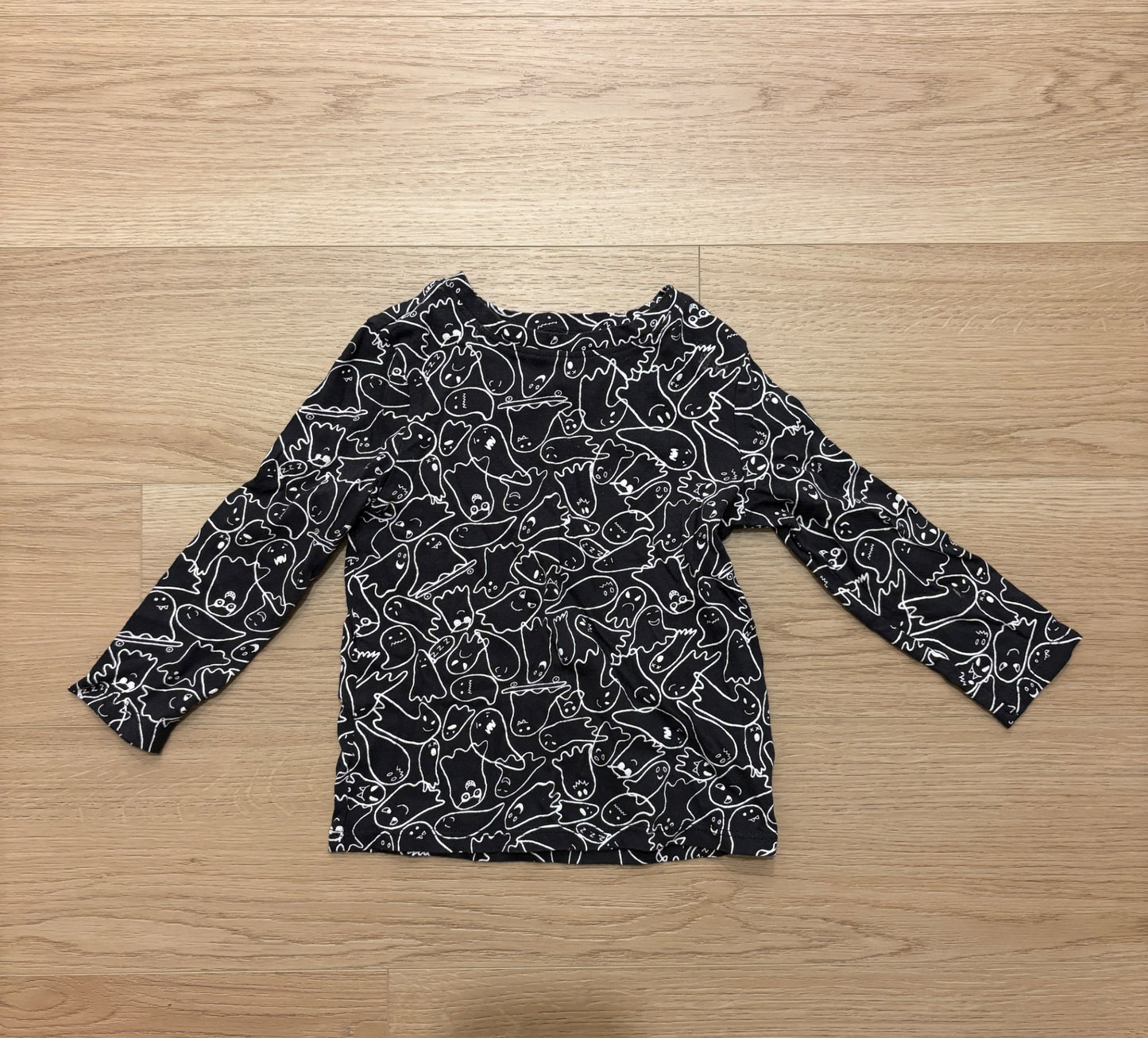 Set of 3 Halloween Themed shirts 3-4T, Kids 3T