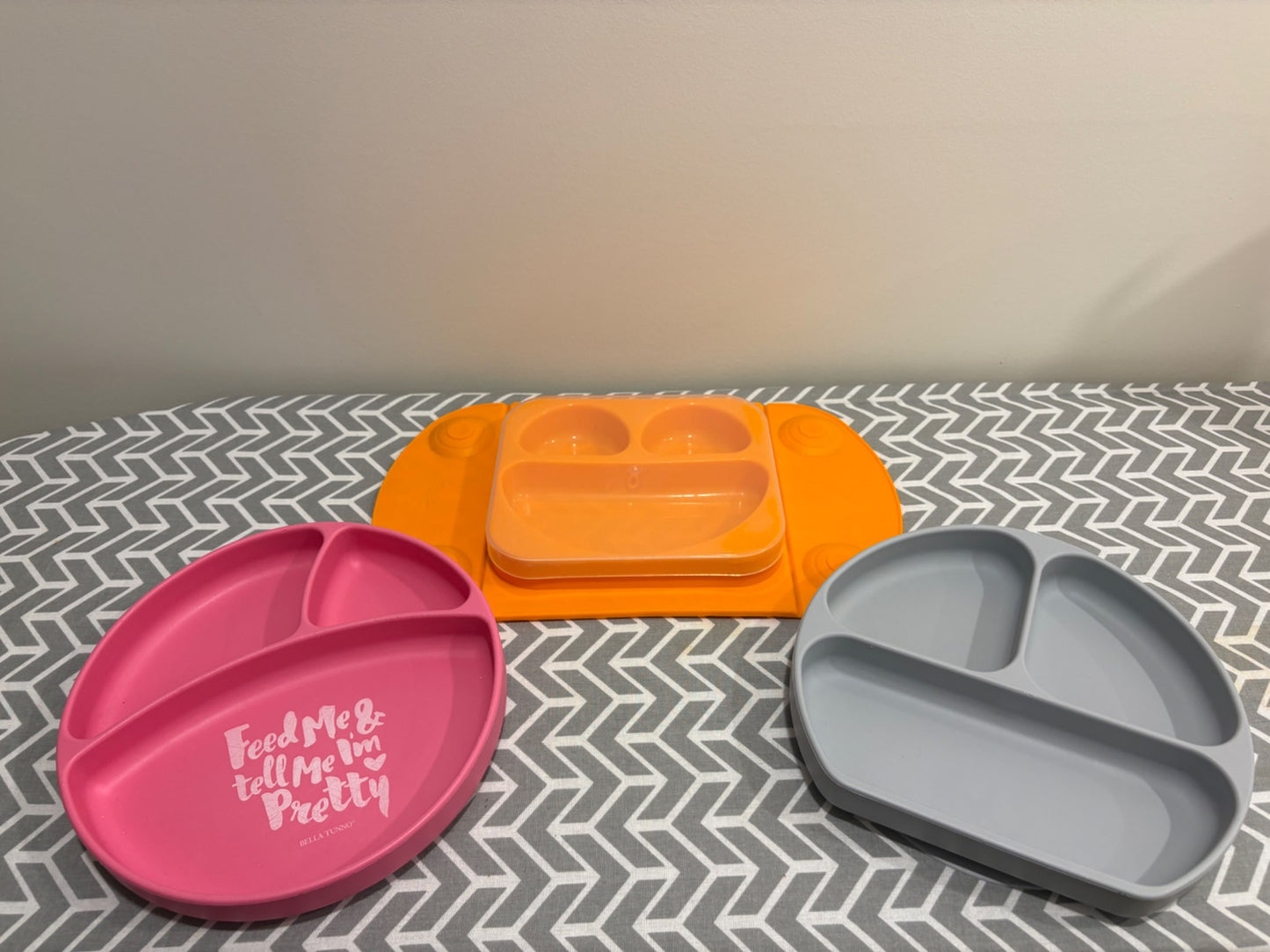 Set of 7 - Silicone eating plates & utensils  (retails over $140)