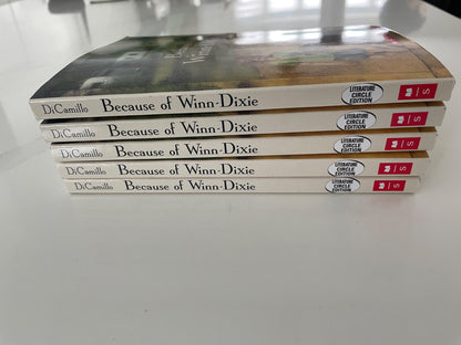 NWOT  - Set of 5 books (All the same) - Because of Winn-Dixie