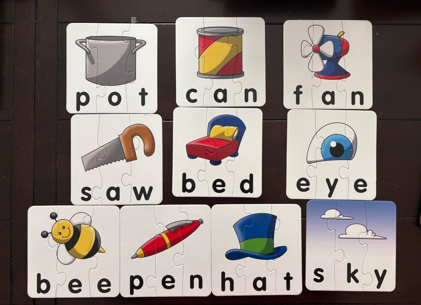 Self Correcting 3 Letter word Puzzles
