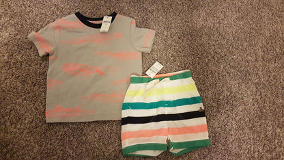 Summer 2 Pcs outfit 18-24 months GAP (Retails for $36.9), Kids 24 Month (18-24M)