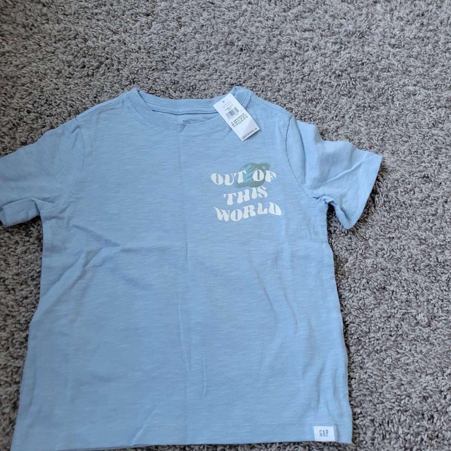 7 shirts Bundle 4T- 5 T Shirts and 1 Long Sleeves ( GAP, Old Navy and Children's place), Kids 4/4T