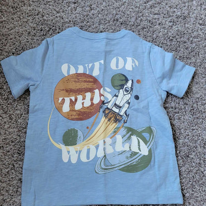7 shirts Bundle 4T- 5 T Shirts and 1 Long Sleeves ( GAP, Old Navy and Children's place), Kids 4/4T