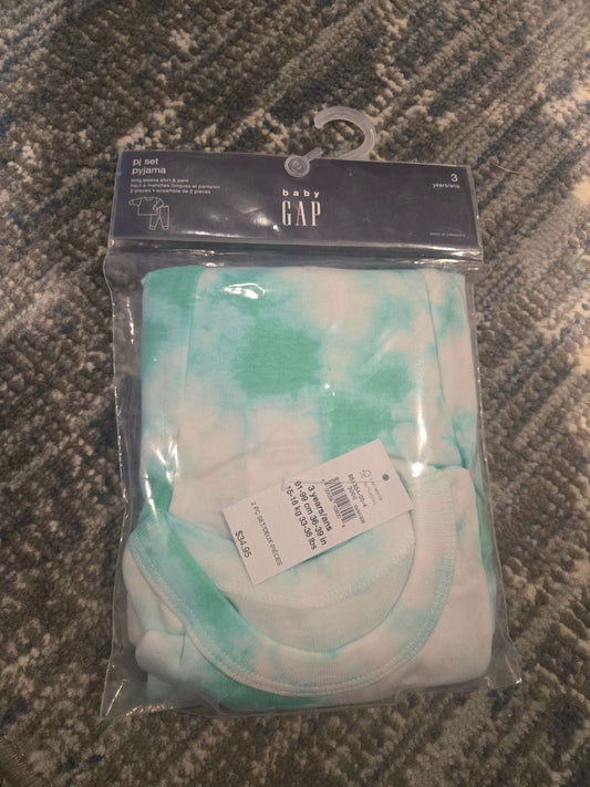 GAP PJ set- Top and Pants (Retails for $34.95), Kids 3T