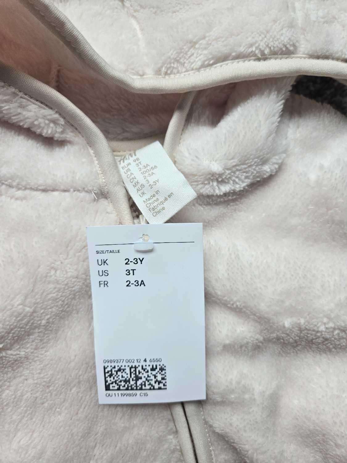 Cozy H&M sweater and Fall GAP Pink Jacket 2T (Retails for $88.95), Kids 2T