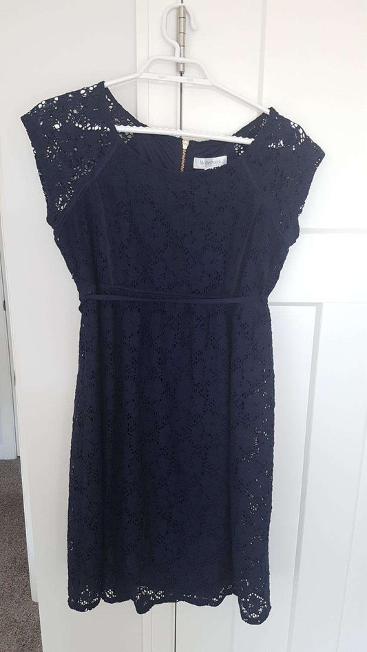 Motherhood Maternity Lace dress- Small, Maternity S (4-6)
