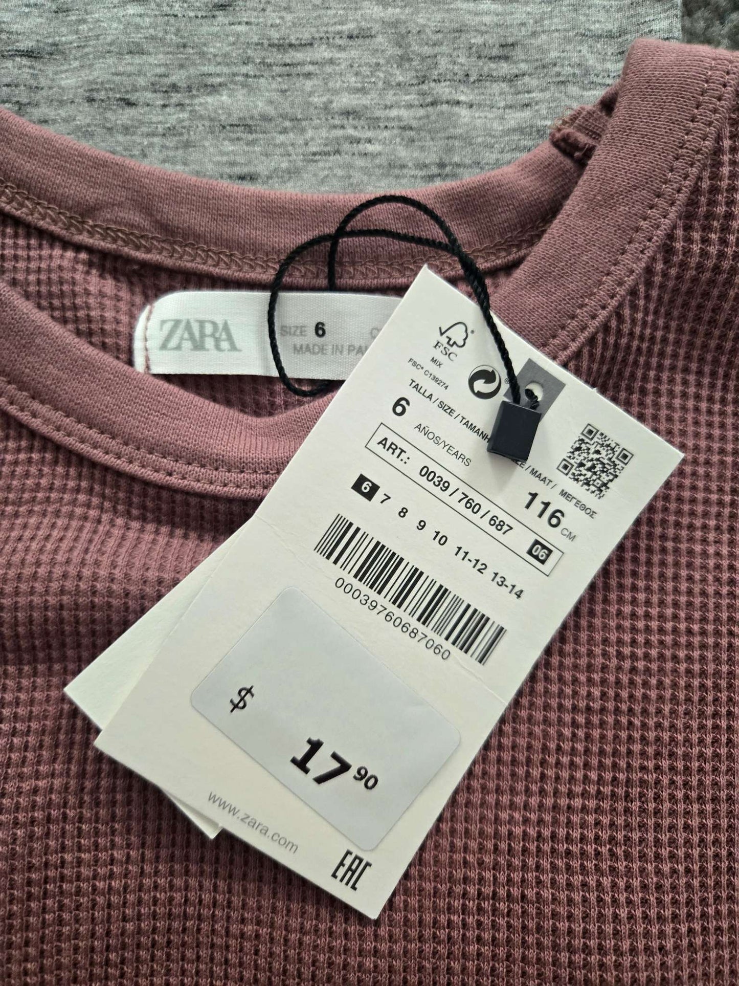 4 Long Sleeves Bundle 5T- 6T (Retails $85), Kids 5/5T (extra small)