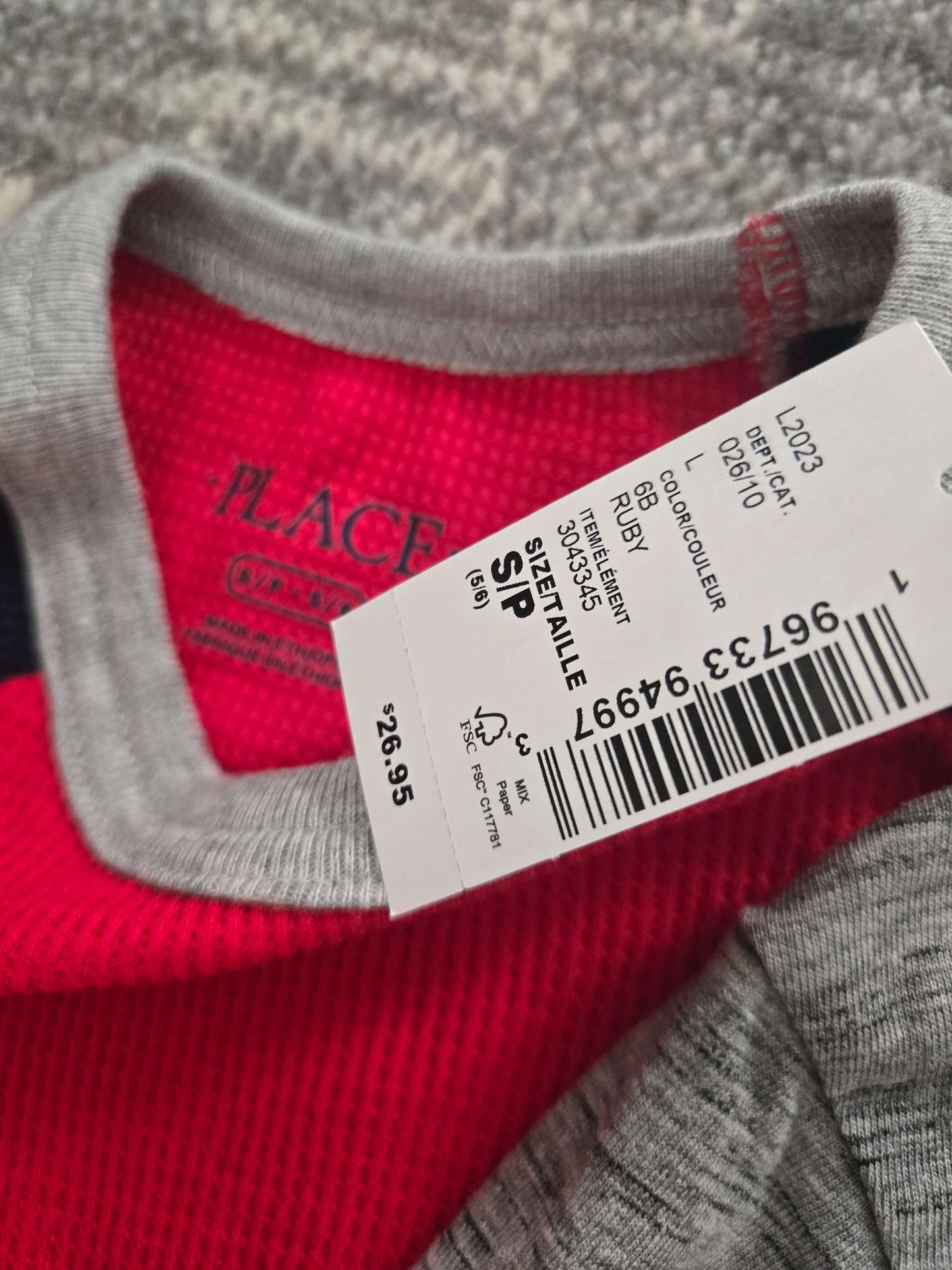 4 Long Sleeves Bundle 5T- 6T (Retails $85), Kids 5/5T (extra small)