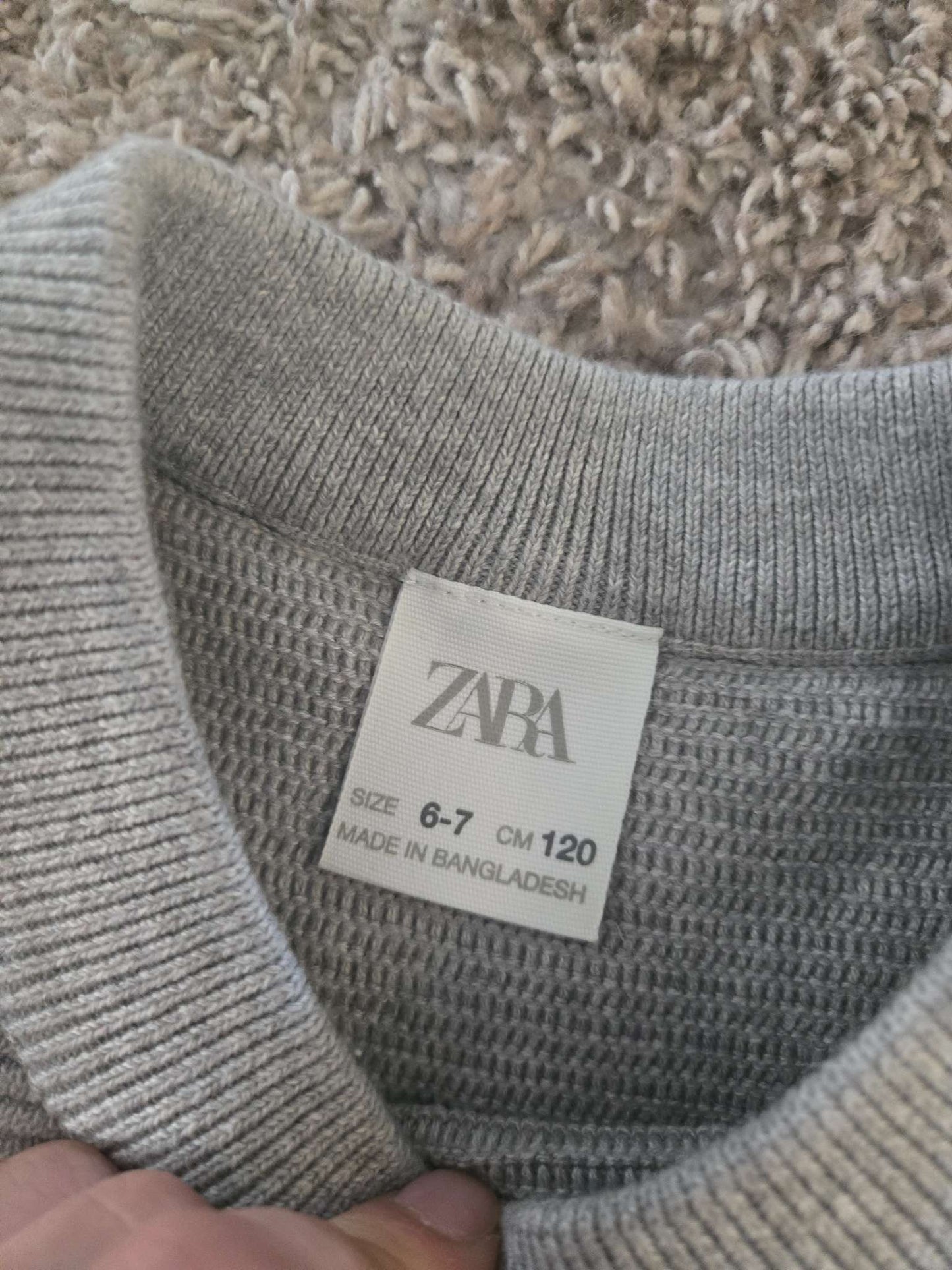 4 Long Sleeves 6-7T Zara, GAP, H&M and Wooly Doole, Kids 6/6X (extra small)