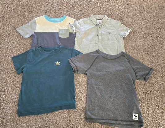4 T shirts Bundle 5-6T, Kids 5/5T (extra small)