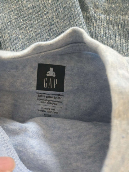 4 Long Sleeves H&M GAP Zara ( 1 Sweater, 1 Button Up and 2 Long Sleeves), Kids 4/4T
