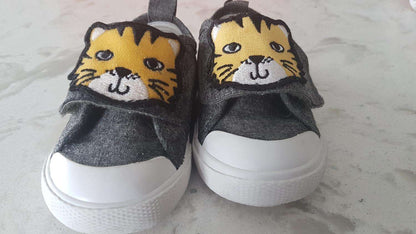 H&M Tiger Shoes 18/19 (US 4-5)  6-12months , Shoes 4 (Baby: 0-12 mth)