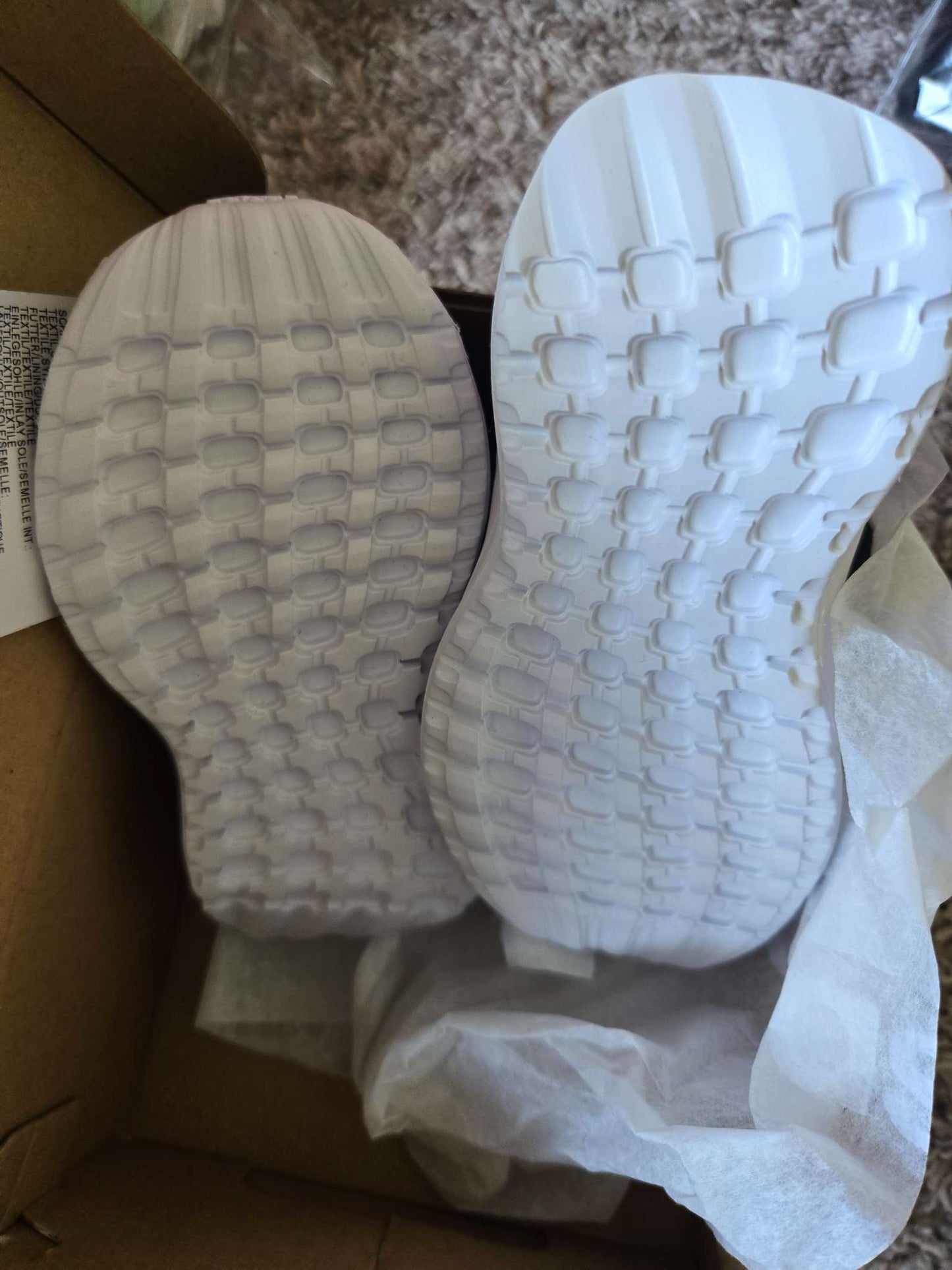 Adidas US: 4K shoes, Shoes 4 (Baby: 0-12 mth)