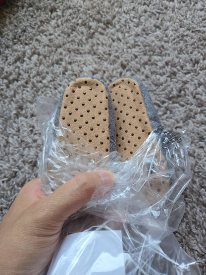 Old Navy Grey Slipon Sherpa Lined Heather Grey Shoes 6-12 months, Shoes 3 (Baby: 0-12 mth)