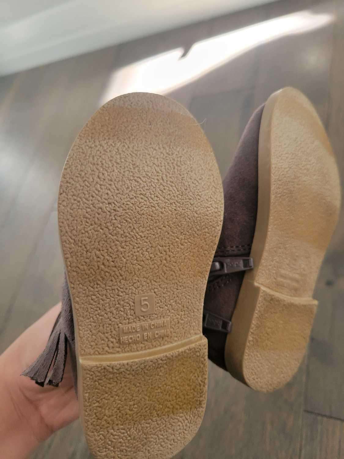 5T Toddler old Navy Boots, Shoes 5 (Walkers:12-24 mth)